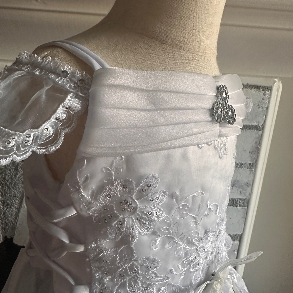 Girls formal baptism dress of first communion dress - Picture 5 of 11